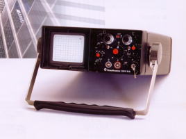 アナログ探傷器のUSK7, USK8シリーズは製造販売が終了いたしました。後継機種はUSM35デジタル探傷器です